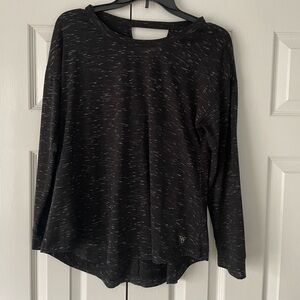 Women’s Heathered Black Long Sleeve Flowy Top